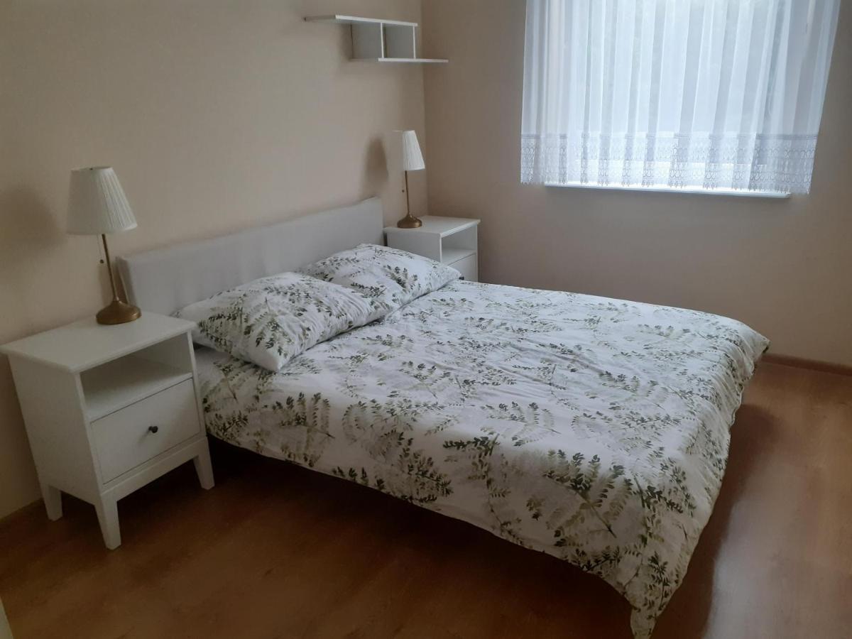 Sloneczny Apartament Z Malym Ogrodkiem ベジヘロボ エクステリア 写真